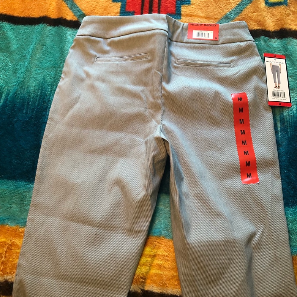 Capri pant - Picture 2 of 2